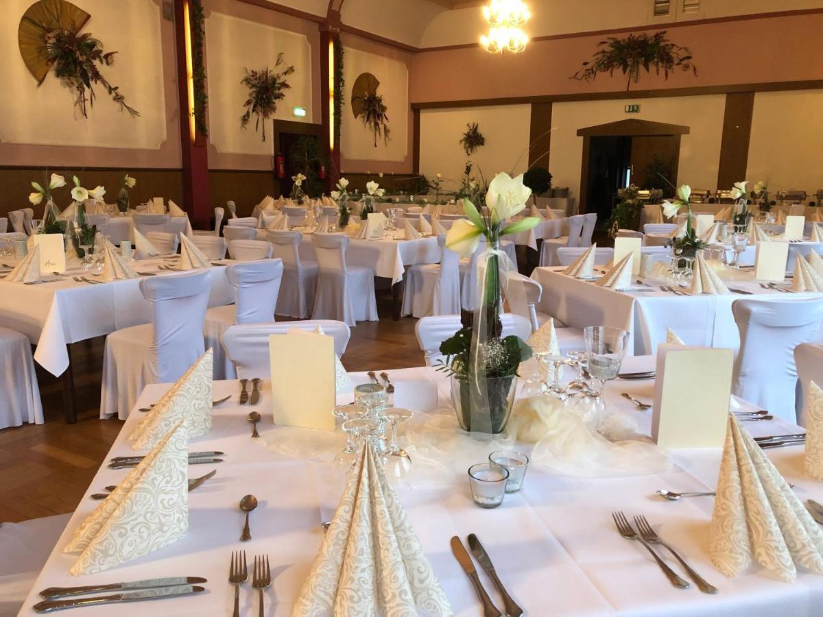 Hotel-Restaurant Wilhelmsbad Seesen Bagian luar foto