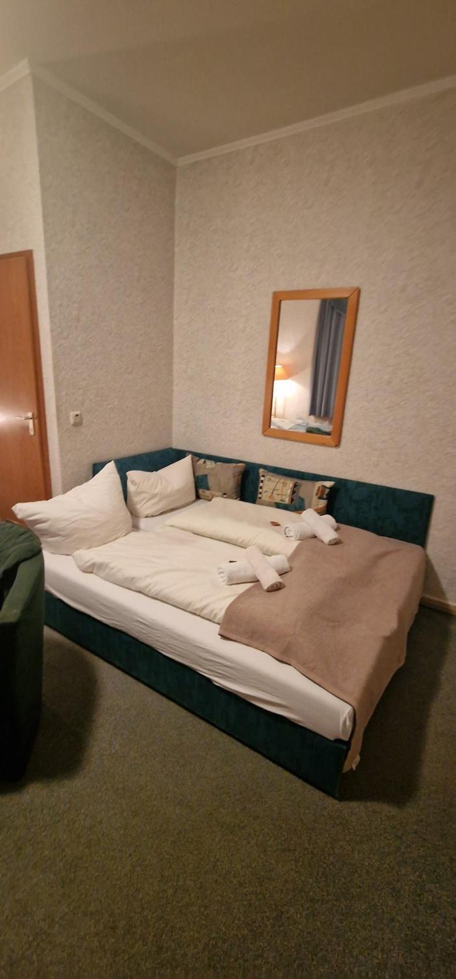Hotel-Restaurant Wilhelmsbad Seesen Bagian luar foto